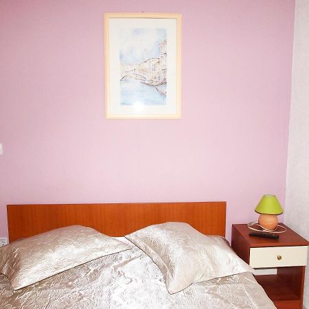 Apartmani Diana Макарська Екстер'єр фото