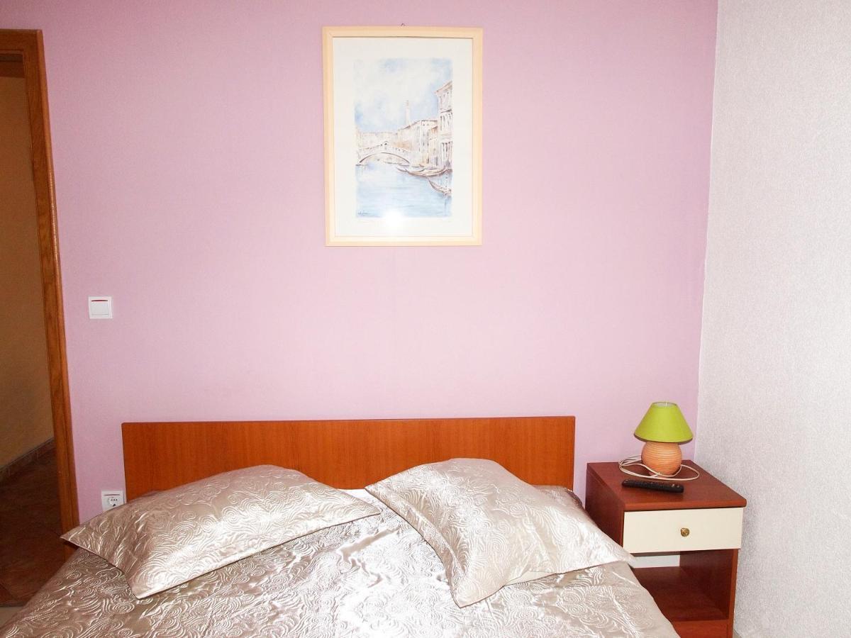 Apartmani Diana Макарська Екстер'єр фото