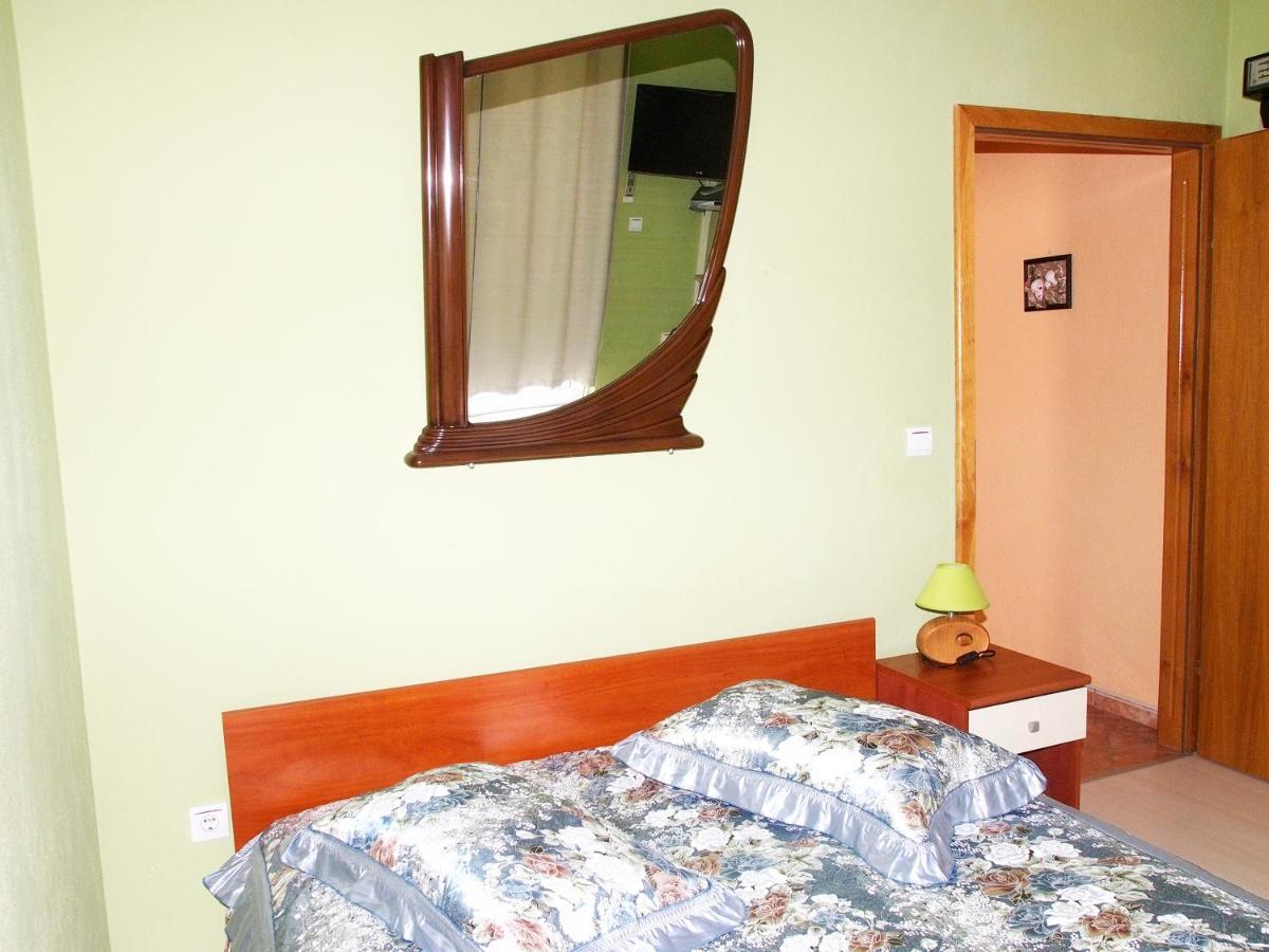 Apartmani Diana Макарська Екстер'єр фото