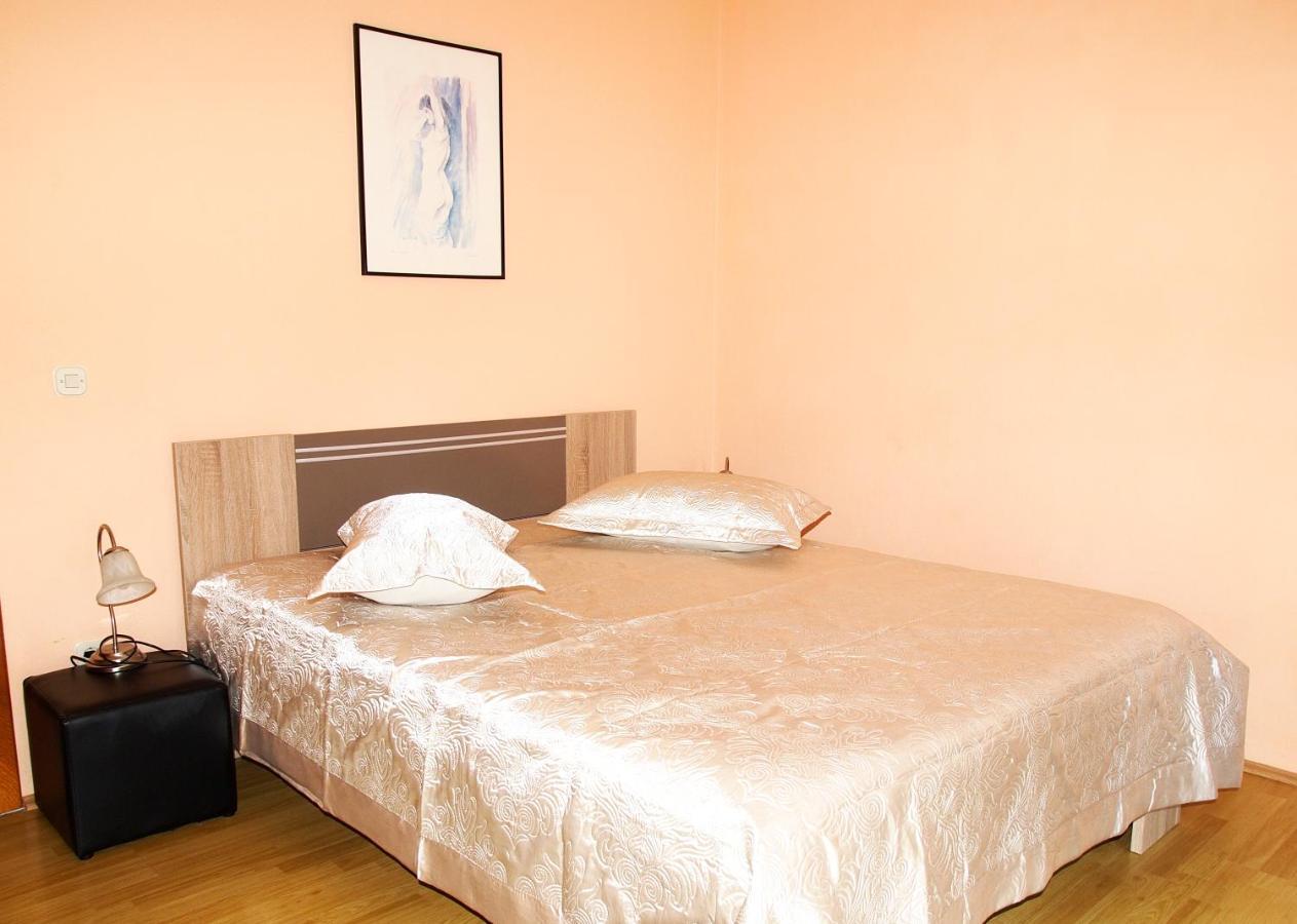 Apartmani Diana Макарська Екстер'єр фото