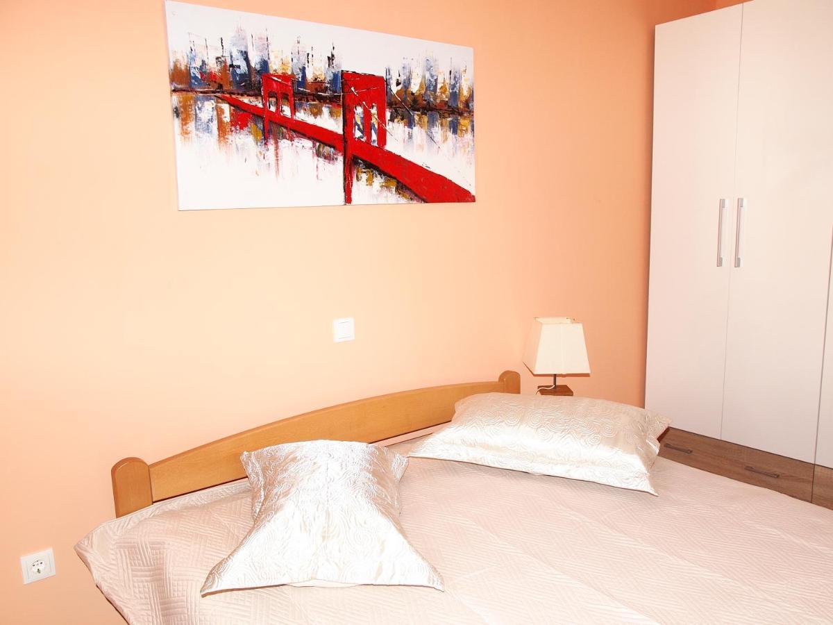 Apartmani Diana Макарська Екстер'єр фото