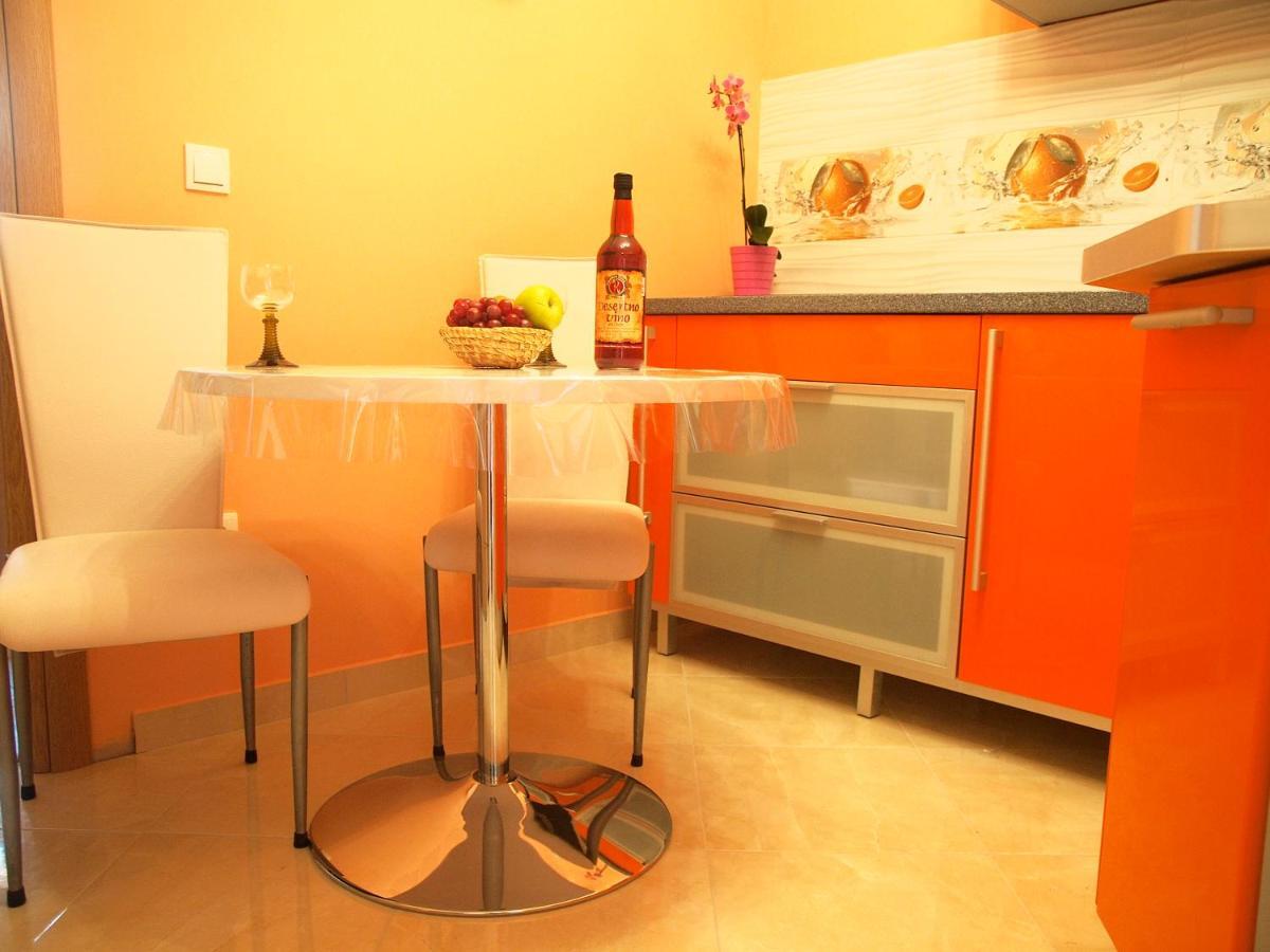 Apartmani Diana Макарська Екстер'єр фото