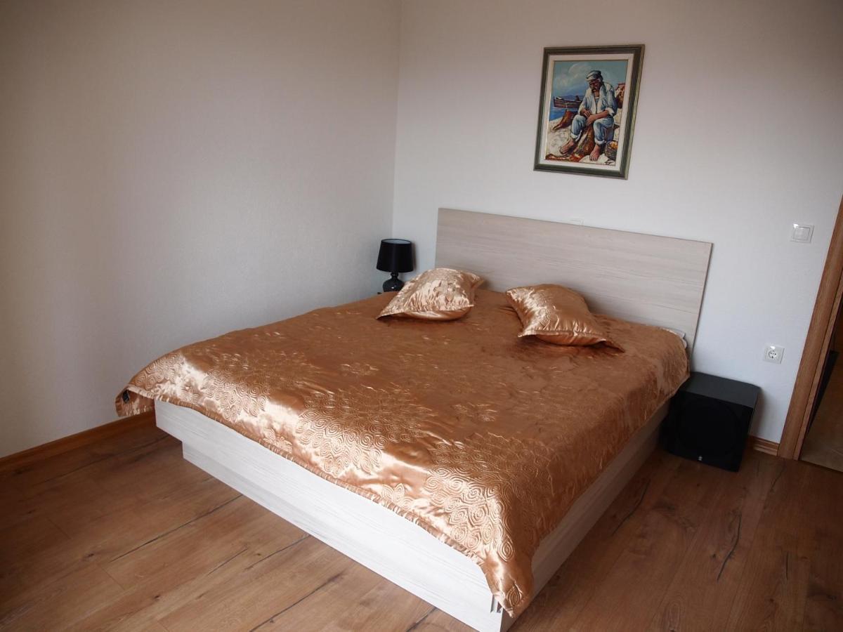 Apartmani Diana Макарська Екстер'єр фото