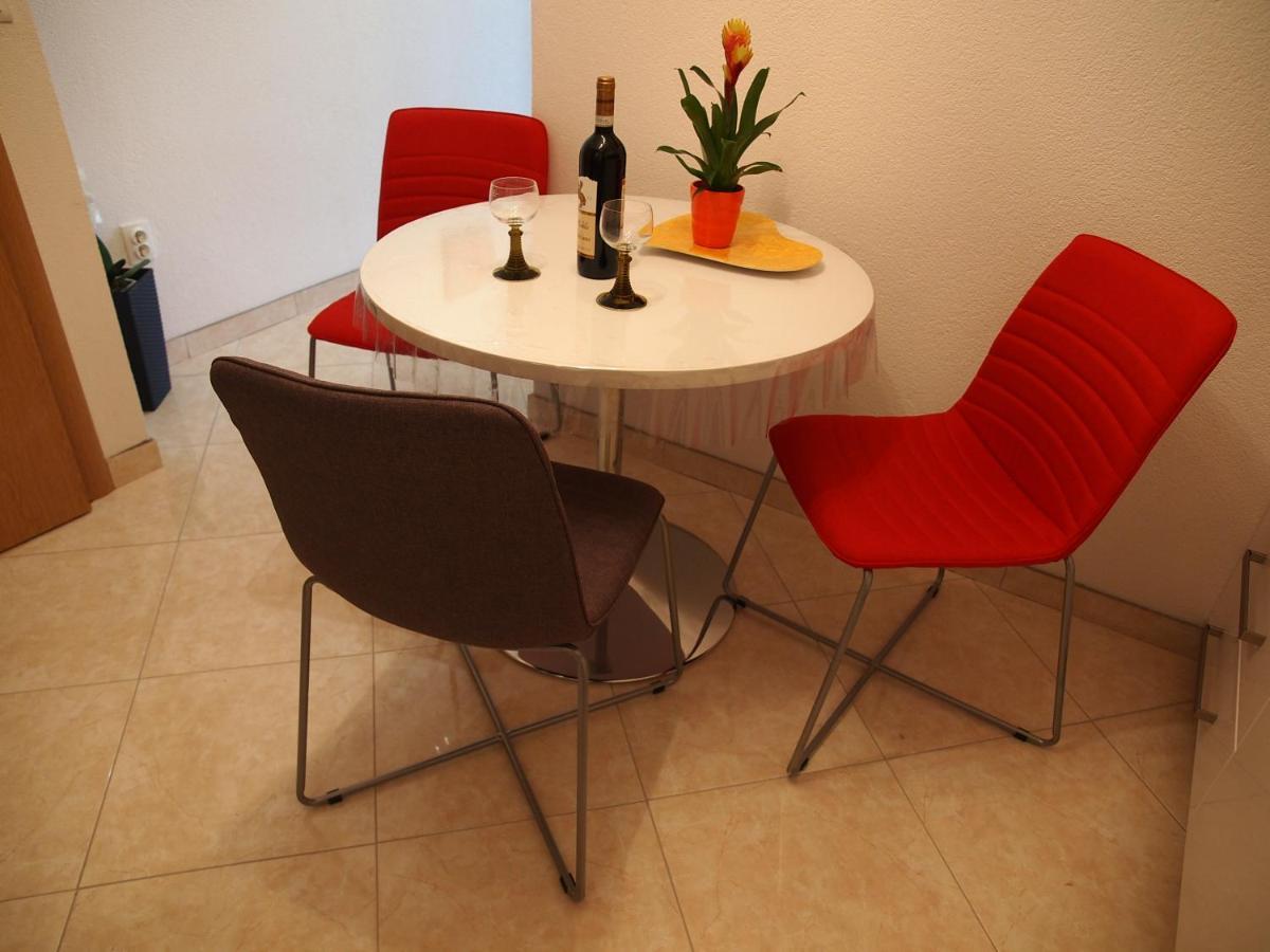 Apartmani Diana Макарська Екстер'єр фото